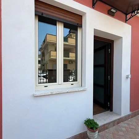 Casa Tullii روزيتو ديلي أبروتسي